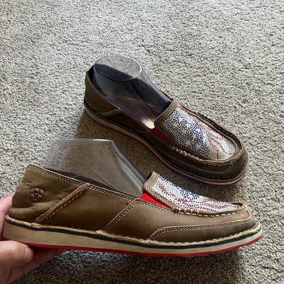 Ariat Cruiser Women’s Size 10 Slip-On Sequin Rhinestone American Flag Patriotic - Picture 2 of 6